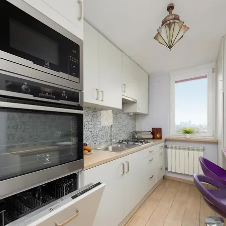 Daire Classic Style - Remote Work By Renters