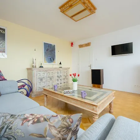 公寓 Beautiful For 4 People By Rent Like 华沙