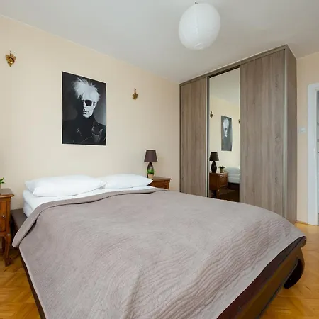 Classic Style - Remote Work By Renters Apartamento