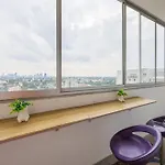 Classic Style - Remote Work By Renters 华沙